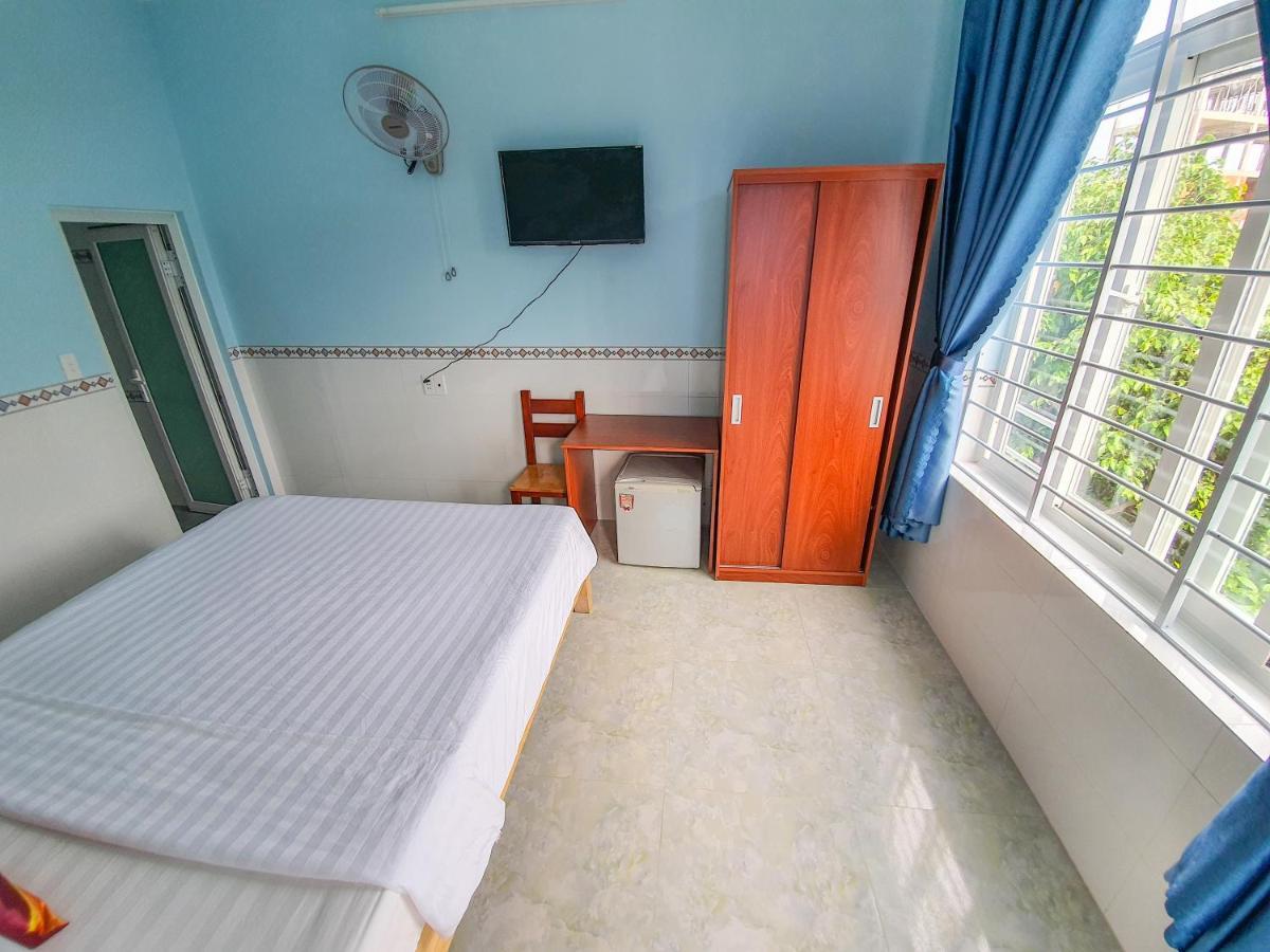 Hotel Dang Khoa Chi Khu Co Ong Luaran gambar