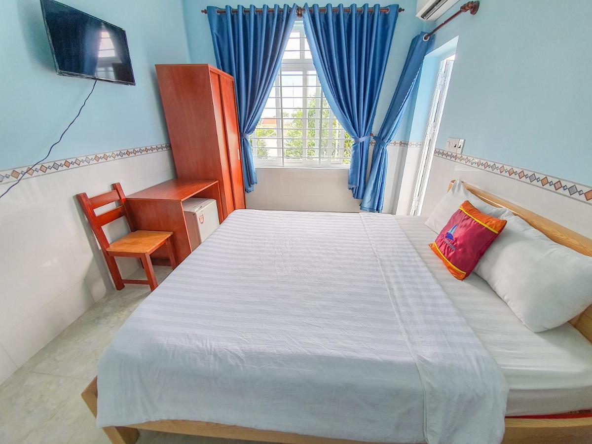 Hotel Dang Khoa Chi Khu Co Ong Luaran gambar